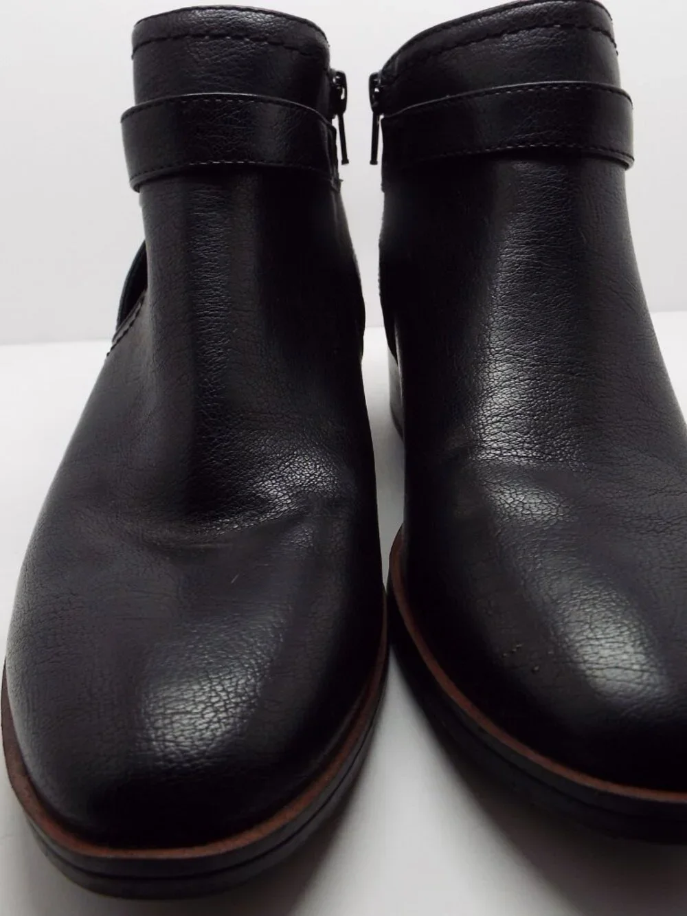 Black Women's BareTraps Ankle Boots